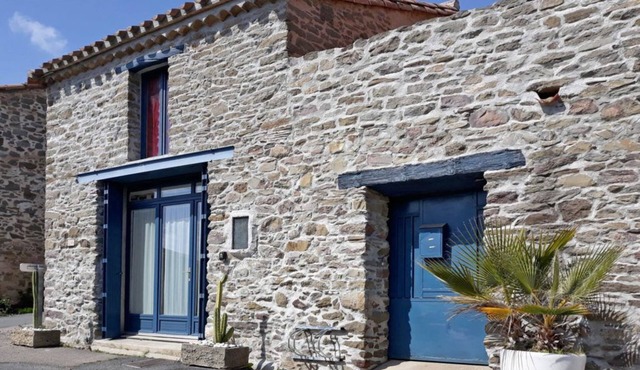 Opuntia (Téoulièro) Rent in the Mediterranean region