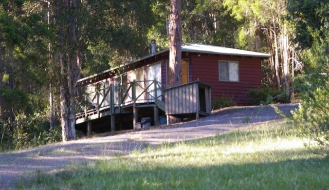 Orana"Welcome" Cabin in The Tops