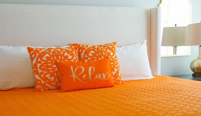 Orange Oasis l Spring and Summer deals! Book now!