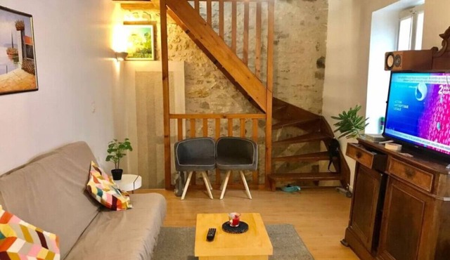 Orange - HISTORIC DUPLEX near the castle of FONTAINEBLEAU