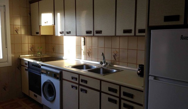 ORANGE HOUSE IN TERUEL