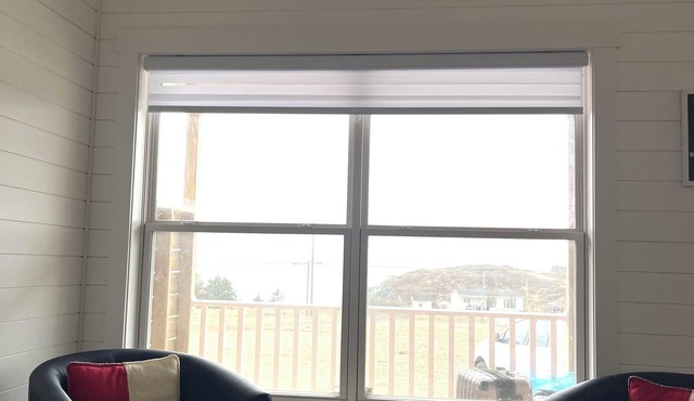 Orange Jellybean: Great ocean views and sunsets a short walk to town