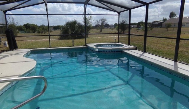 Orange Tree Home w/Pool & Spa, 15 mi to Disney