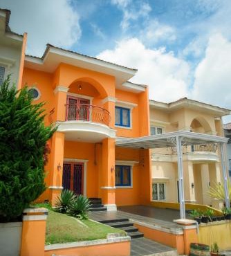Orange Villa