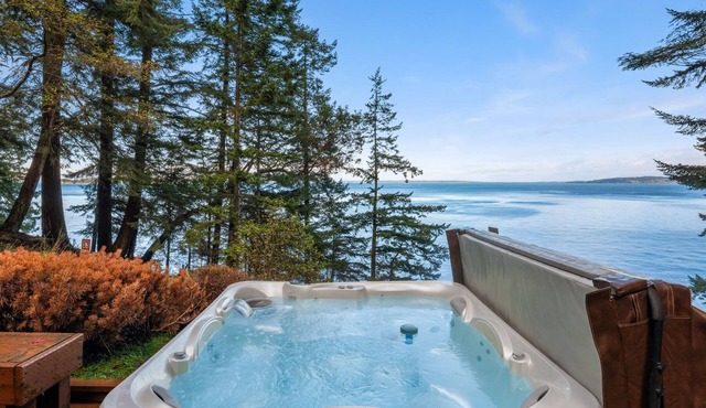 Orcas Island, Aurora House #295