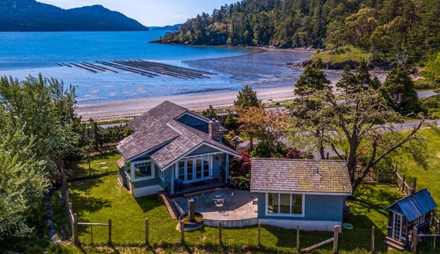 Orcas Island, Crescent Beach Cottage #252