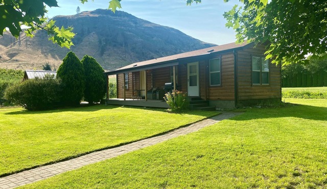 Orchard Guest House- Boats, Bikes, ATVs and helicopters welcome!