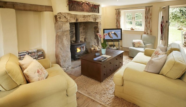 Orchard holiday cottage is a beautiful romantic dwelling ideal for couples. This perfect property is