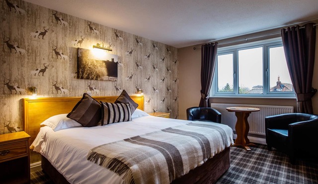 Orchard Lodge & Wolds Restaurant