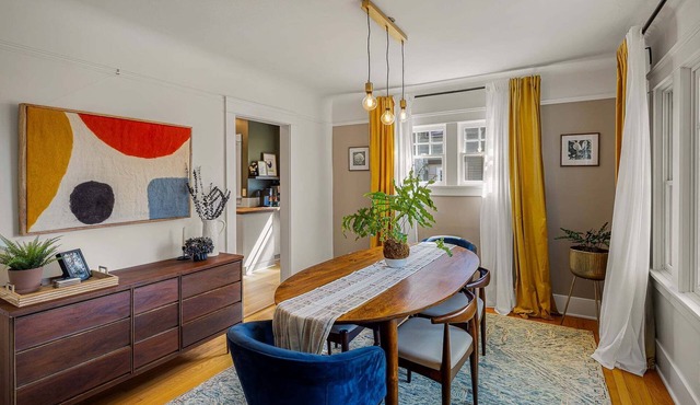 Orchard Luxe - Modern & Walking Distance to Campus