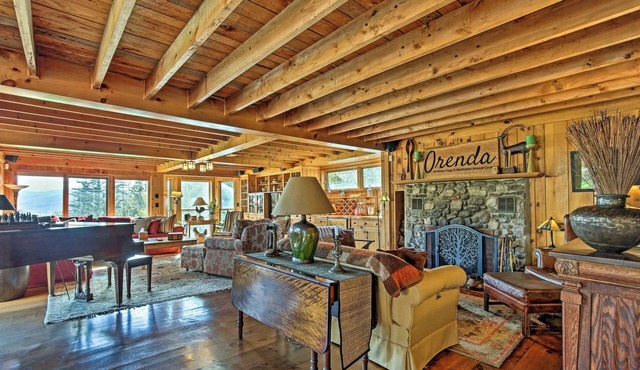 Orenda: Catskill Ski Mountain Retreat w/Private Pool