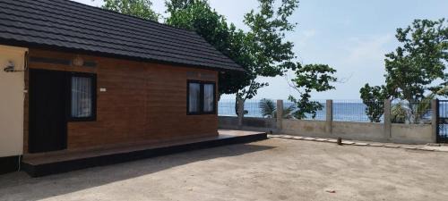 Oreo Beach Villa Kayangan