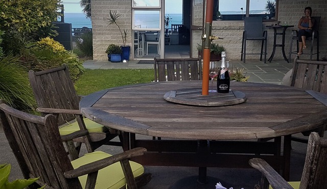 Orewa Beach House with views