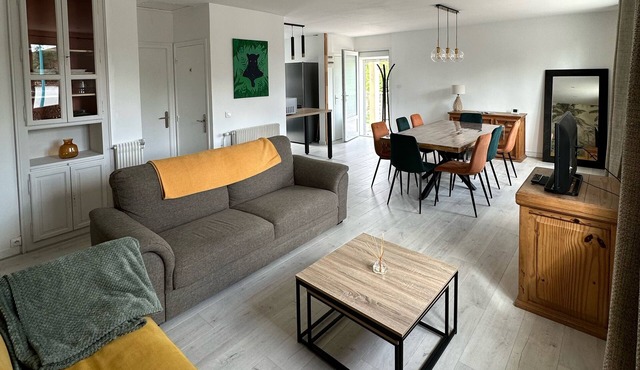 Orgîte, Location de Gîte Pouvant Accueillir 8 Personnes