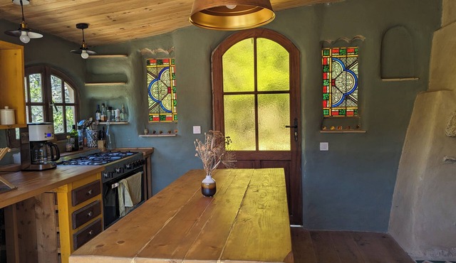 Organic 2-bedroom farmhouse in Provence, la Mauvaise Herbe, Barjols