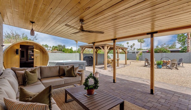 Organic Wellness Home in Moon Valley, Moon Valley Casa