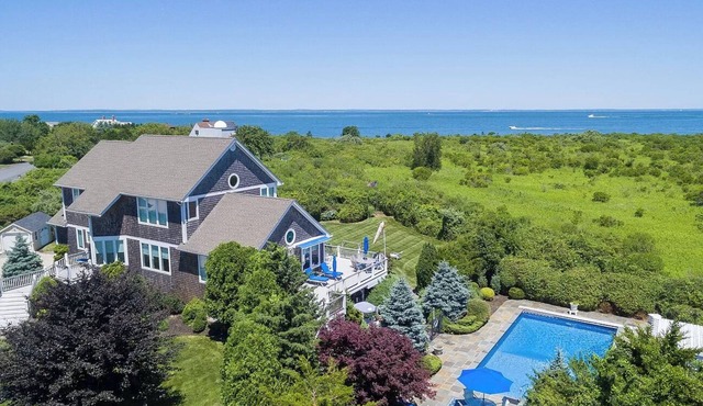 Orient Point 4 Bedroom 4 Bath House with Heated Saltwater Pool