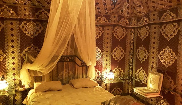 Oriental Prince's Tent - the "1000 and 1 Night" experience