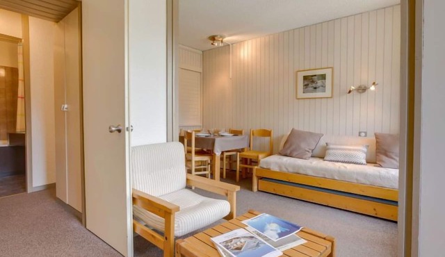 Origanes 324 by Interhome