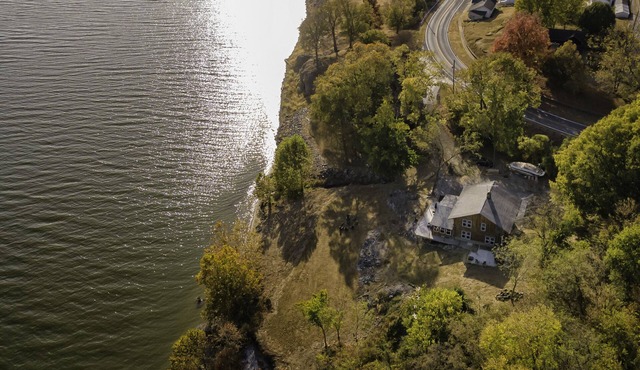 Original 1926 Log Cabin Overlooking Ohio River