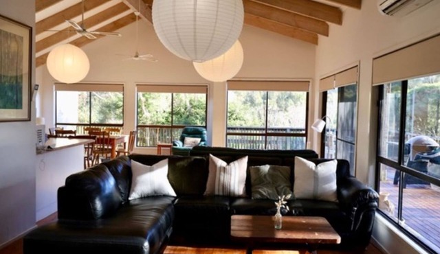 Original art filled home in Guerilla Bay