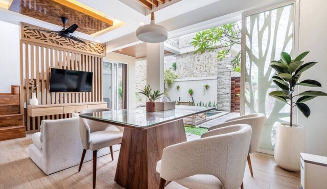 Orivista NEW! Luxe Private Pool Villa w Rooftop