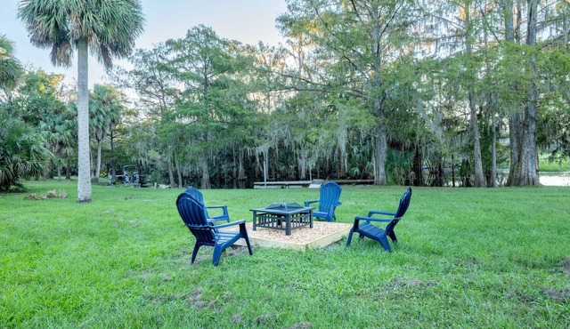 Orlando Area Riverfront Retreat – Private Pool, EV