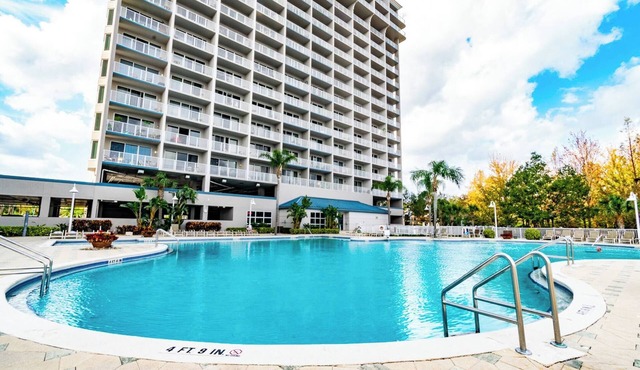Orlando Blue Heron Apt 1 Mile From Disney 11th floor