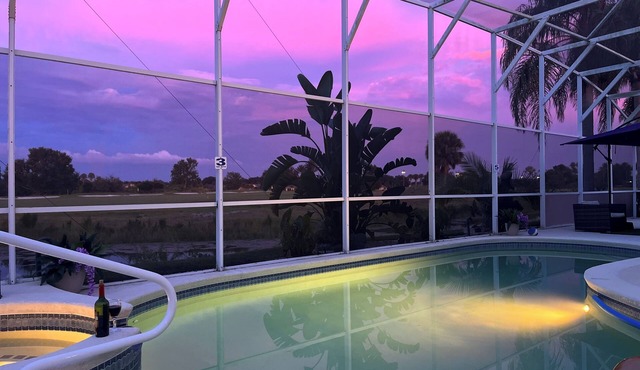 Orlando Davenport by Disney with pool and spa and view to the lake Golf Course