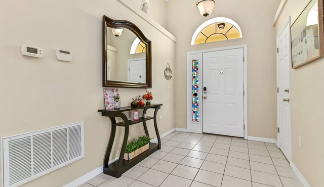 Orlando Family Villa near Disney with Outdoor Pool