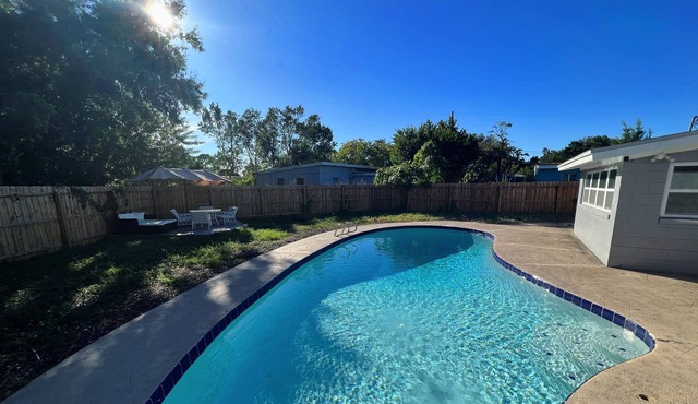 Orlando pool house 4BR near Universal Studios, Downtown, Arcade game