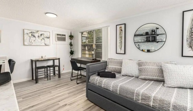 Orlando Studio Retreat King Bed + Pets OK