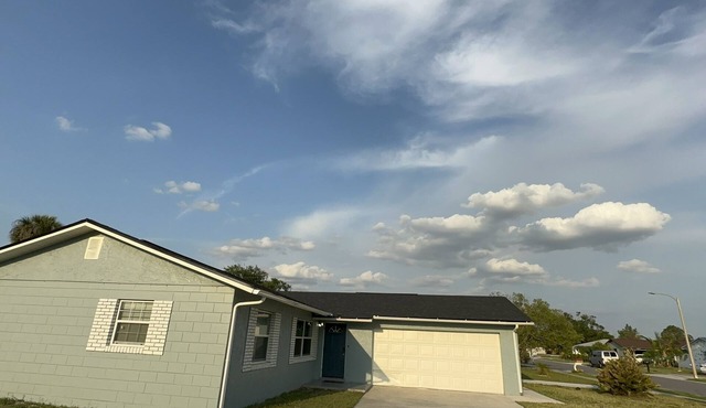 Orlando Vacation homeAway near Universal with hot/tub