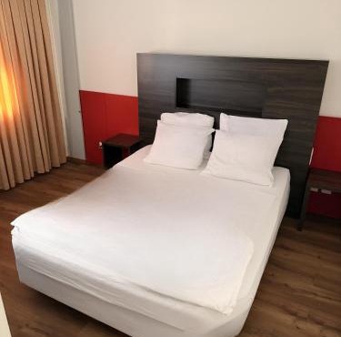 Oro Hotel