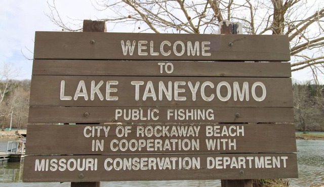 Orphan Annie at Duck Harbor