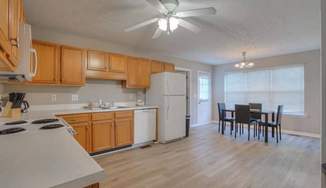 OSborne- Great location, pet friendly