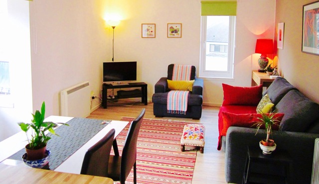 Oscar's city centre apartment