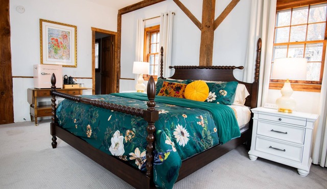 Osceola Mill is a boutique inn located in the Shenandoah Valley 20 minutes from Lexington and Staunton.