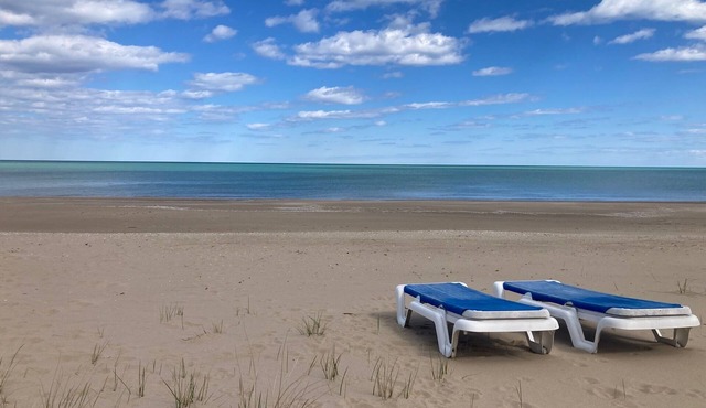 Oscoda area - relax and enjoy family time on a Lake Huron sugar sand beach