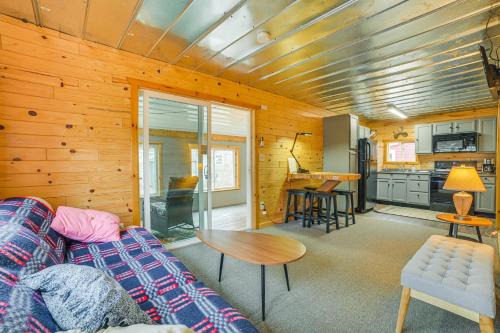 Oscoda Cabin w/Charcoal Grill: Walk to Lake Huron
