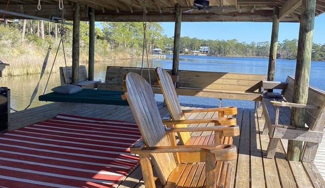 Osprey Guest Cottage Perdido Beach: no crowds traffic condominiums or elevators!