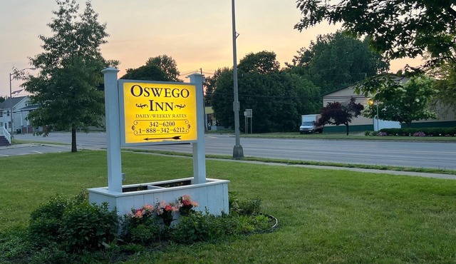 Oswego Inn