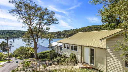 'Otella Cottage' by HolidayCo