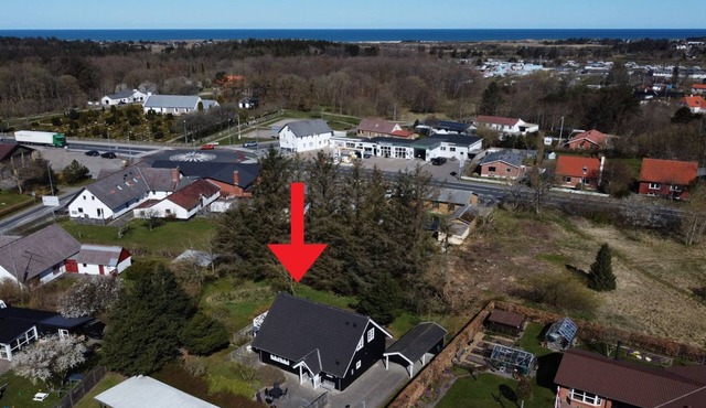 "Othelia" - 1.8km from the sea by Interhome