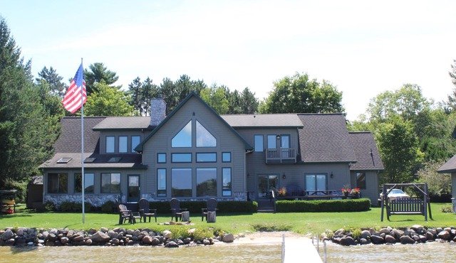 Otsego Lakefront/Family/Groups/Color Change/Golf Outings/Snowmobile!