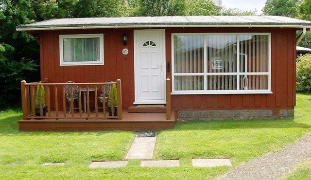 'Otter Lodge' Chalet to Rent in the heart of the Jurassic Coast in Seaton Devon