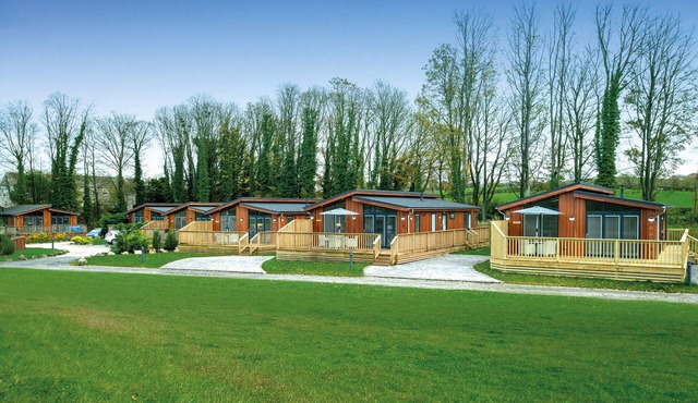 OTTER LODGE, family friendly, with a garden in Gargrave