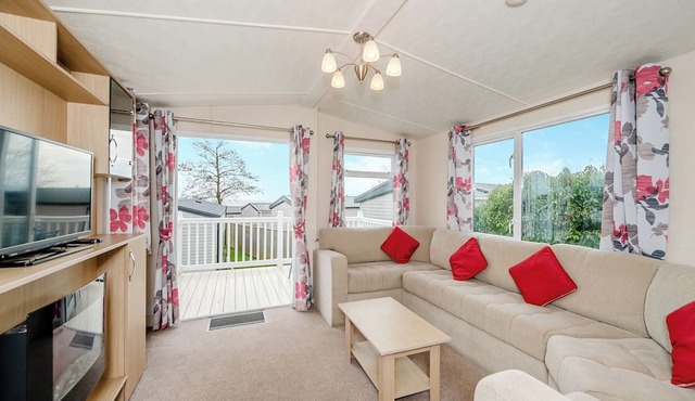 Otterton Premier Plus 2