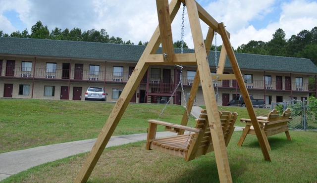 Ouachita Mountain Inn