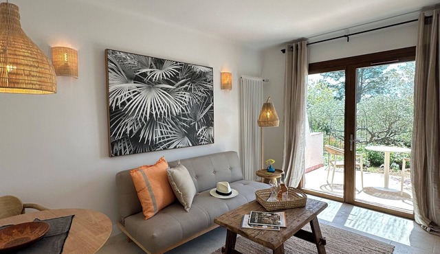 Our Cottage at LesPervenches-Provence is the perfect Provencial getaway.